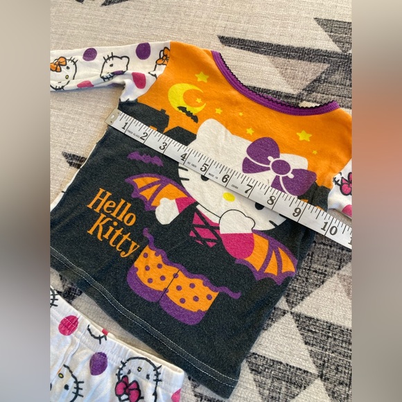 Hello Kitty Halloween PJs, 24 mo - Picture 4 of 9